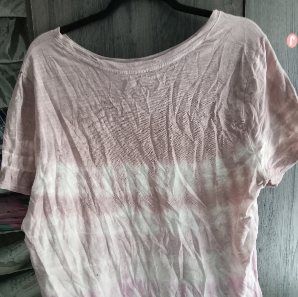 Woman's shirt